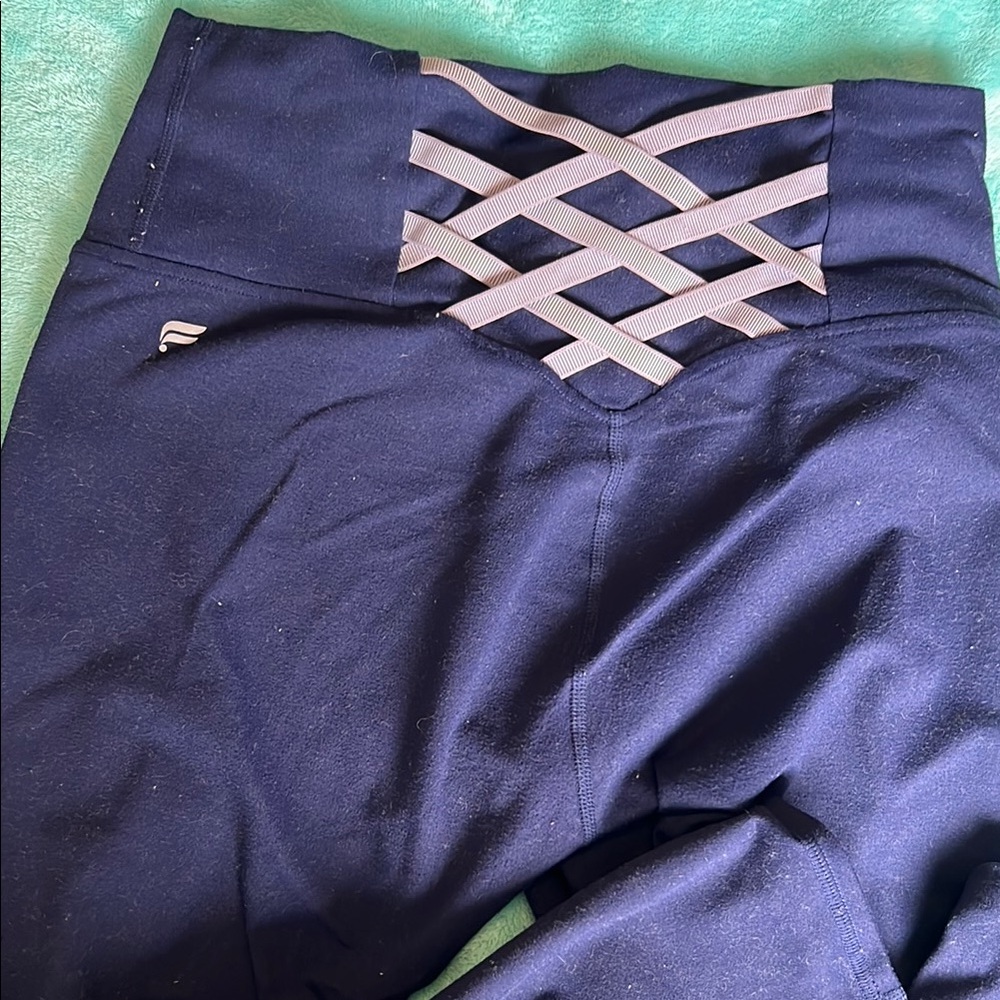 Fabeltics powerhold Leggings with Crisscross Detail